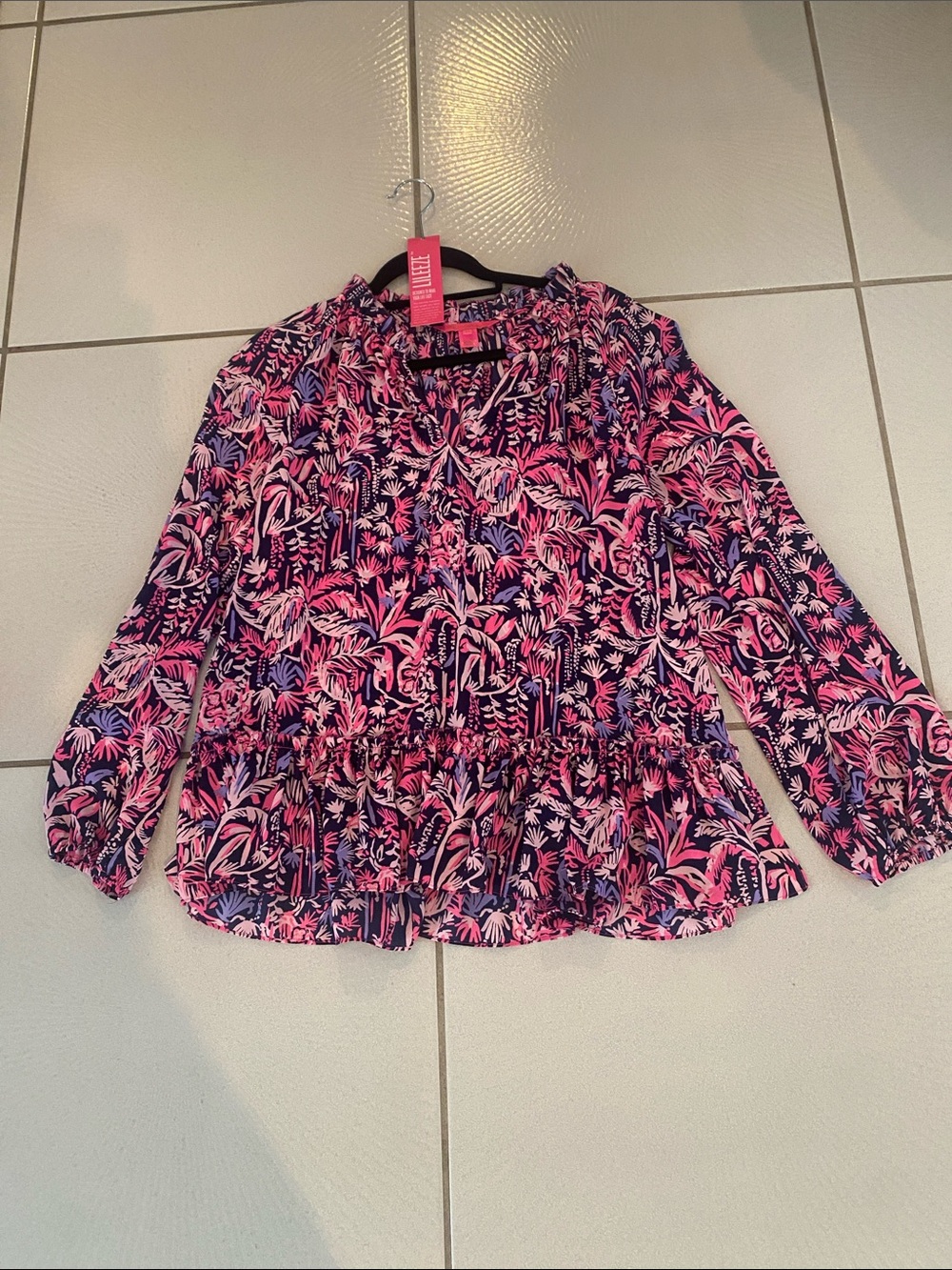 Lilly Pulitzer SAVANNA Bright Navy Navy Swing Of Things Peplum blouse Medium